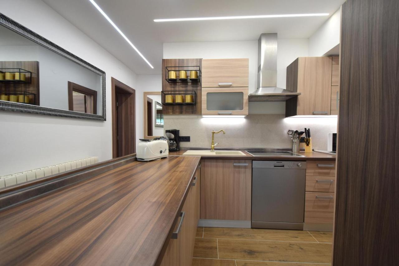 Apartments Antonija Malinska Extérieur photo